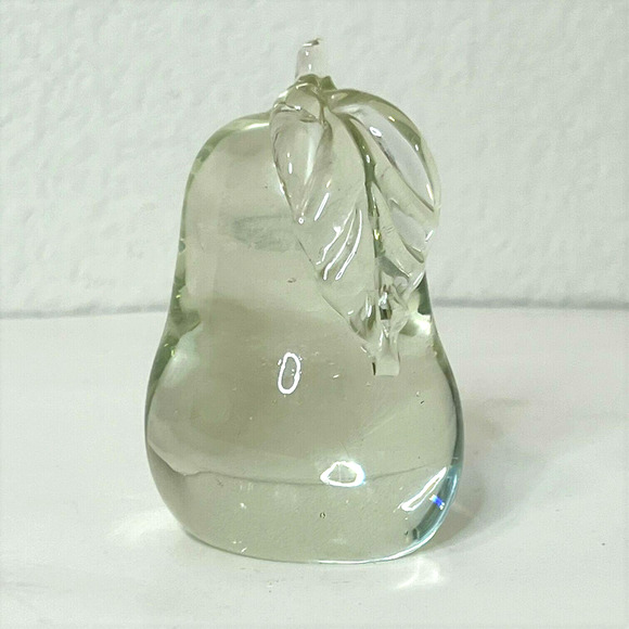 Vintage Clear Glass Pear Paperweight 3.75 Inch Solid Art Glass Figurine 1980s - Picture 3 of 7